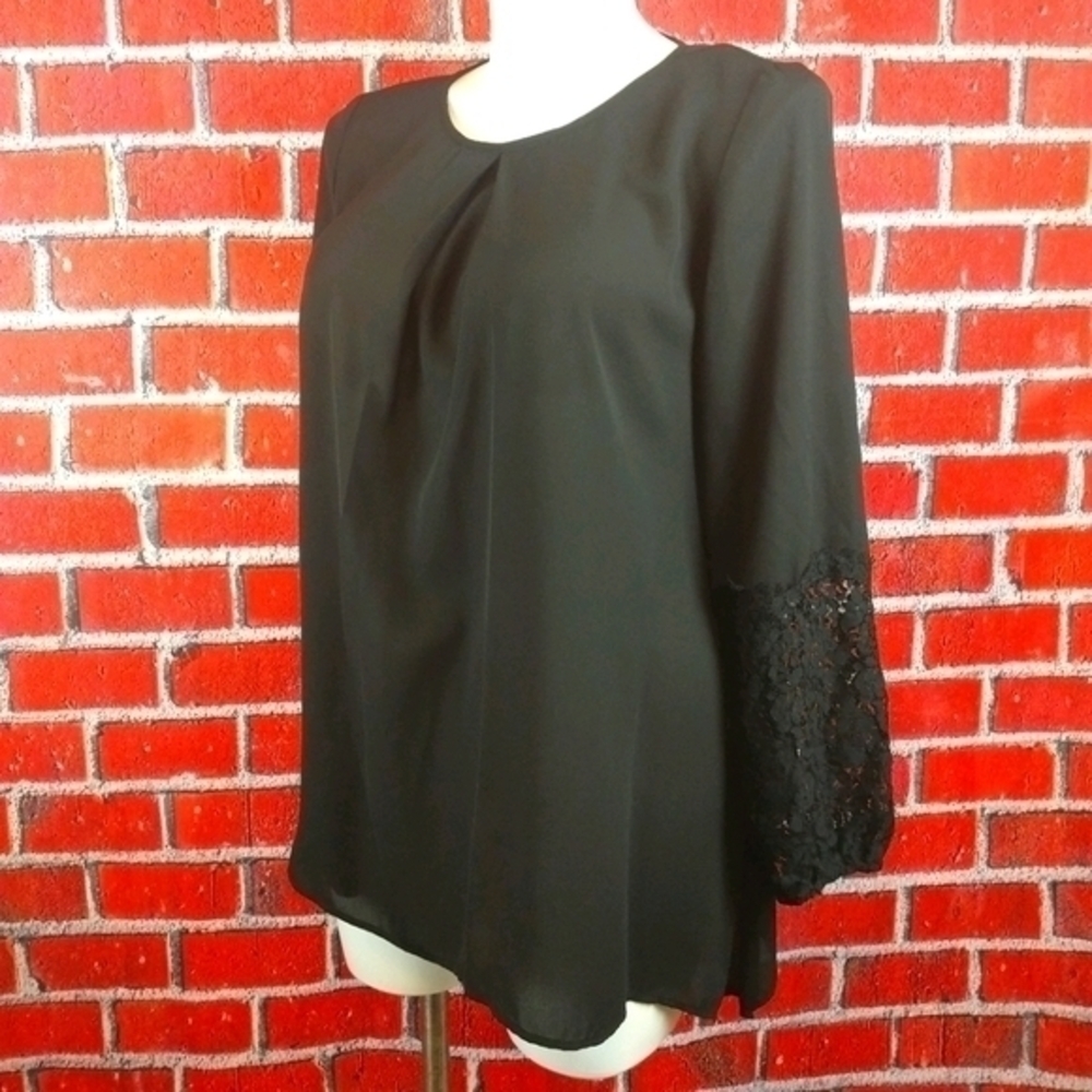 Karen Kane Blouse